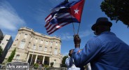 cuban embassy opens in usa us raising the cuban flag cuba restores diplomatic ties to us cuban interest station